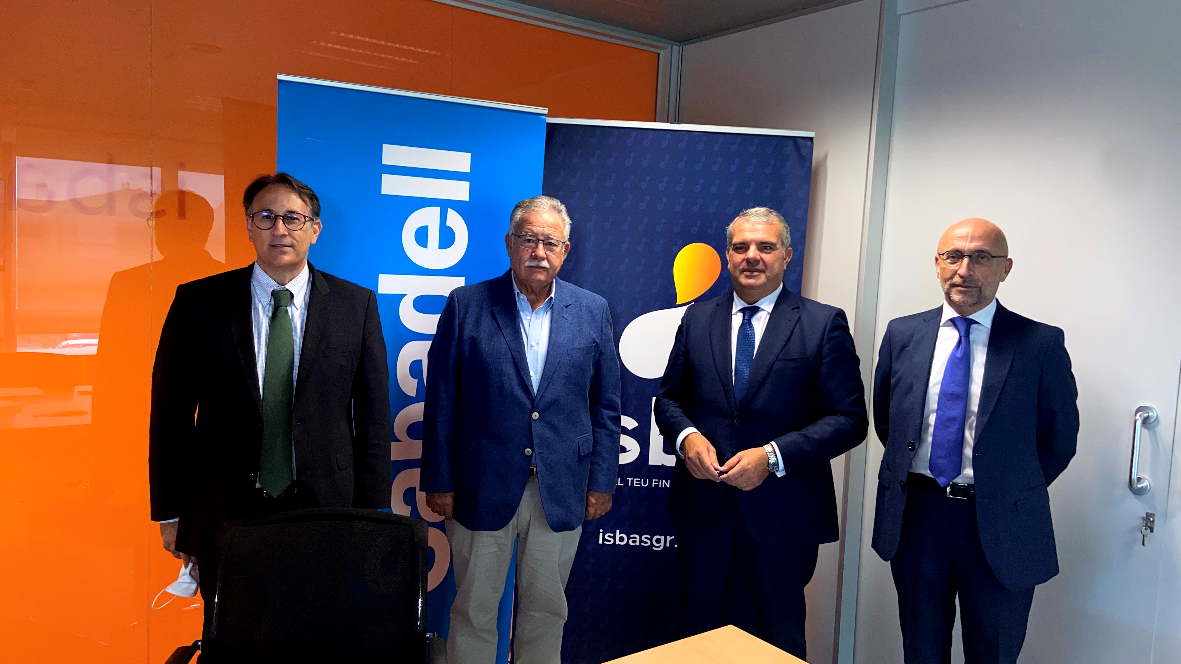ISBA SGR y Banco Sabadell renuevan y amplían su convenio de colaboración